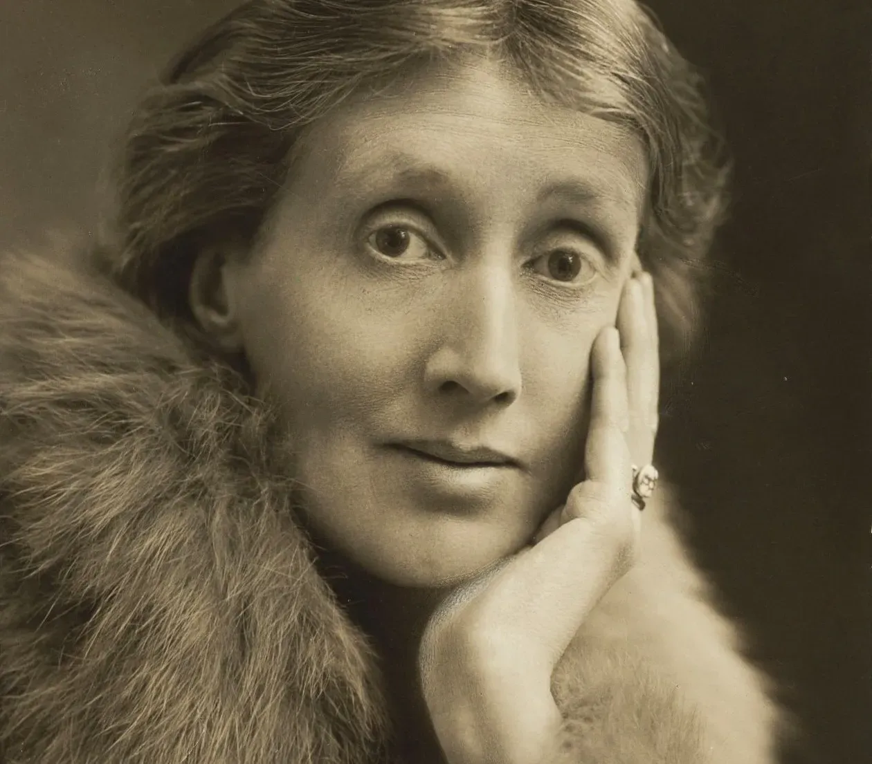 10. Mrs. Dalloway by Virginia Woolf (1925) (Image Credits: Wikimedia)