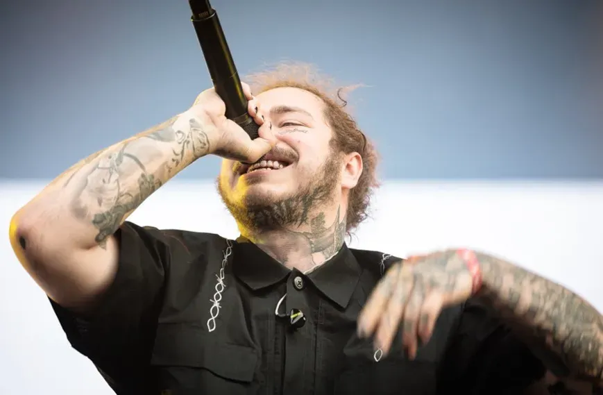 Post Malone trades rap swagger for Nashville collaborations (Image Credits: Wikimedia)