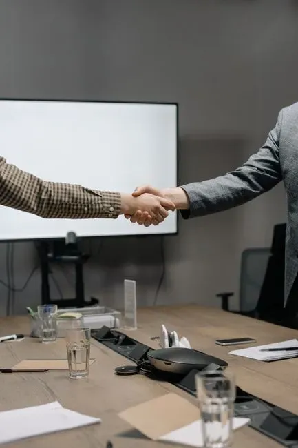 Tense negotiations before a single scene was shot (Image Credits: Pexels)