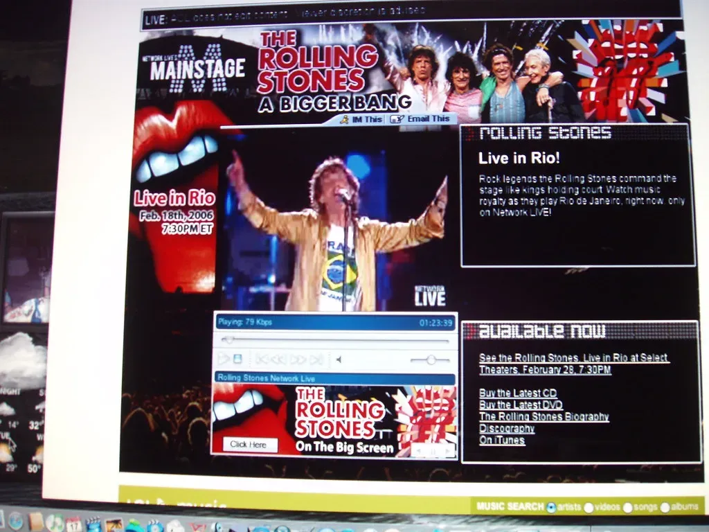 7. The Rolling Stones, Copacabana Beach, 2006 - Rock's Greatest Band, World's Most Famous Beach (liberalmind1012, Flickr, CC BY 2.0)