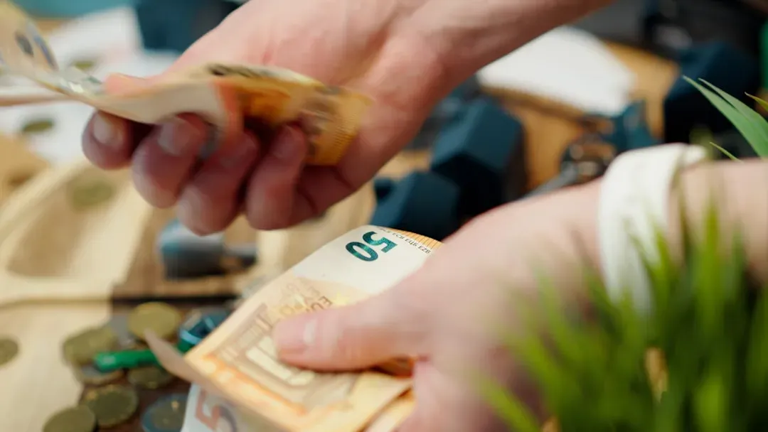 The Great Wealth Transfer: A Historic Moment Already Underway (Image Credits: Unsplash)