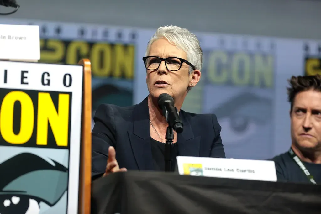 2. Jamie Lee Curtis - Children's Book Author and New York Times Bestseller (Gage Skidmore, Flickr, CC BY-SA 2.0)