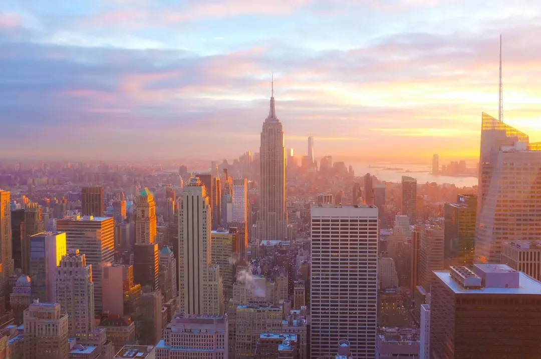 A misstep in New York (Image Credits: Unsplash)