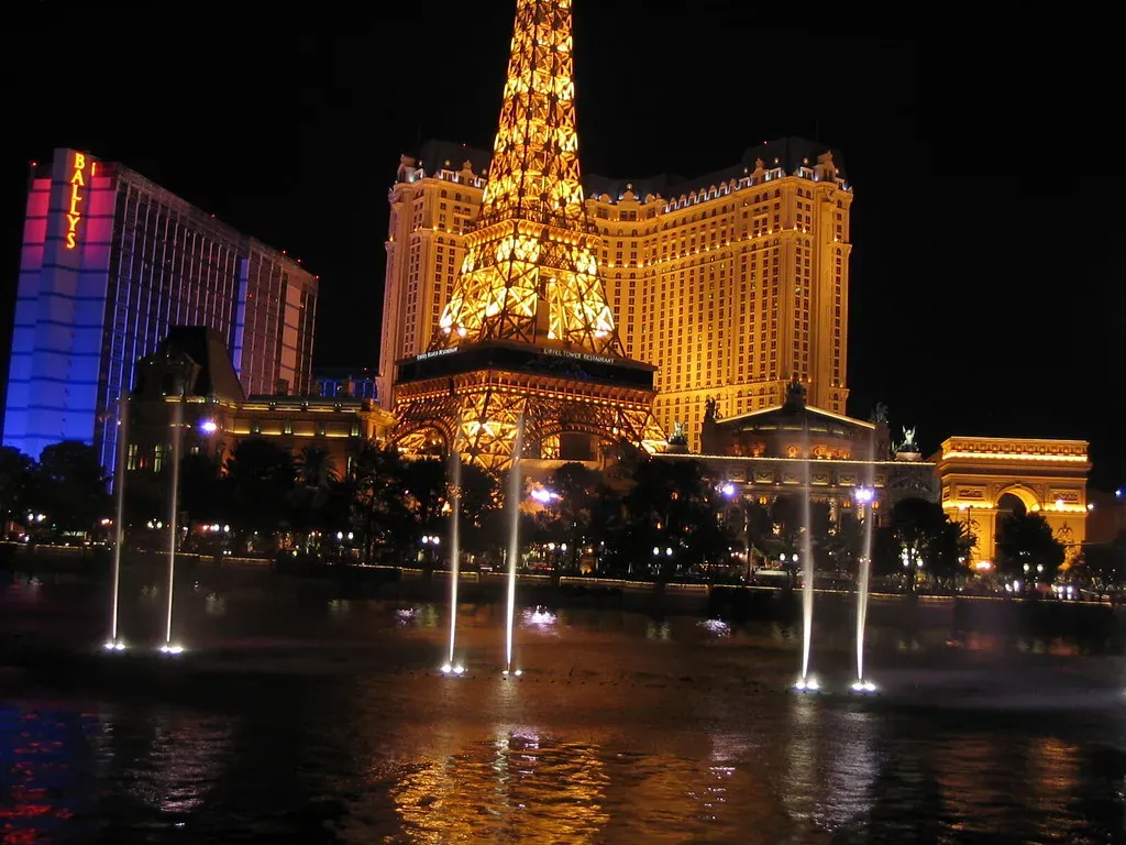 Fines, Violations, and the Rules You Probably Haven't Read (Ken Lund, Flickr, CC BY-SA 2.0)