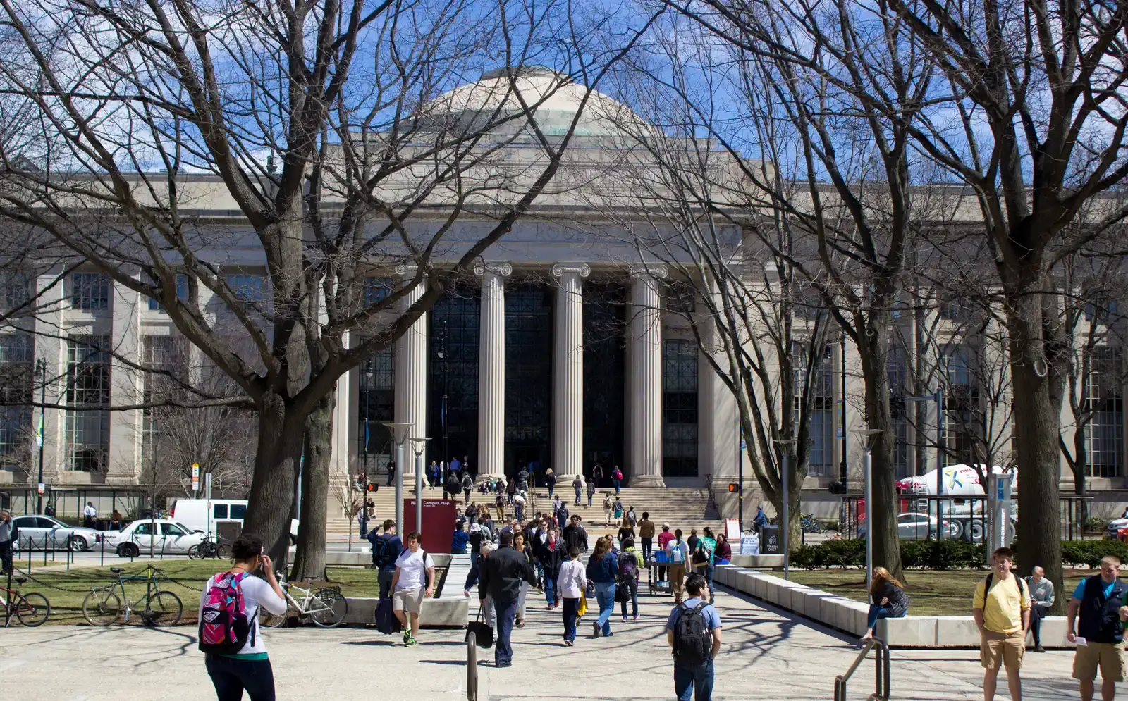 MIT: Where Research Becomes Reality (Image Credits: Wikimedia)