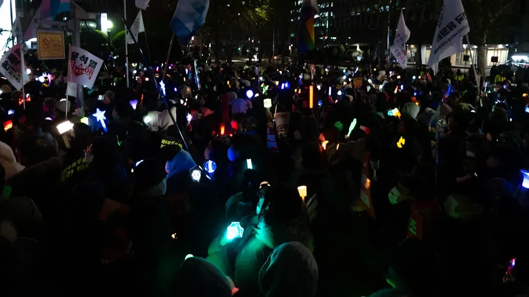 Raising Lighters: A Rain-Soaked Night at Woodstock (Image Credits: Unsplash)