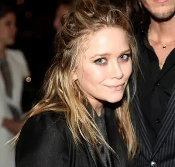 #2 - Mary-Kate & Ashley Olsen | Est. Net Worth: $500 Million Each (Image Credits: Flickr)