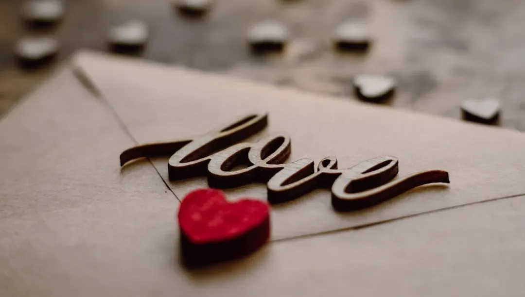 6. The WWII Love Letters Found Behind a Floorboard (Image Credits: Unsplash)