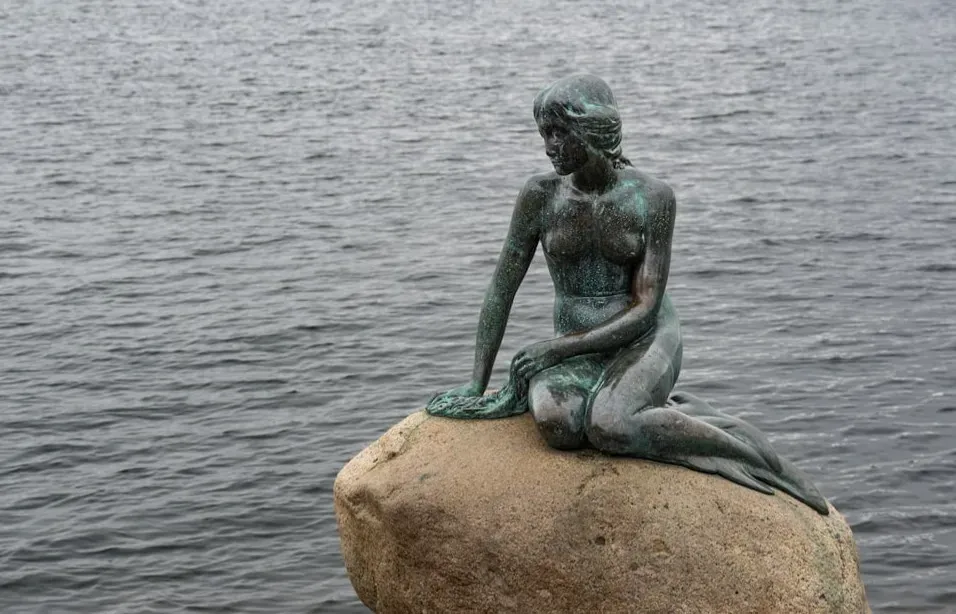 10. The Little Mermaid in Copenhagen Depicts Longing, Not Happiness (Image Credits: Unsplash)