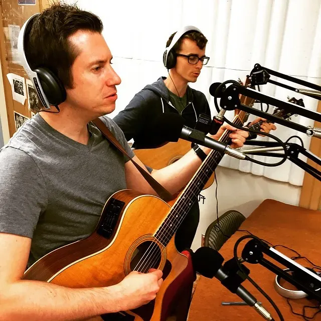 3. Simon & Garfunkel – "The Sound of Silence" (1964) (Bob Doran, Flickr, CC BY 2.0)