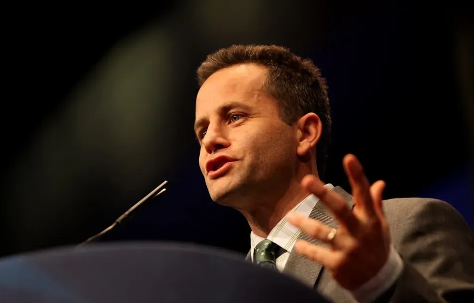9. Growing Pains: Kirk Cameron vs. Julie McCullough (Image Credits: Flickr)