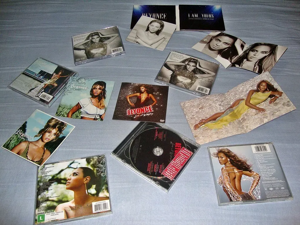 Beyoncé, Dangerously in Love (2003) (Lucas Brigido, Flickr, CC BY-SA 2.0)