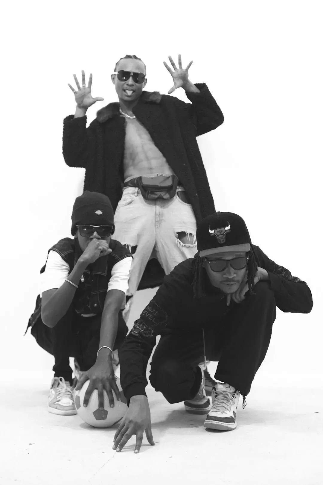 Hip-Hop's Explosive 1990s Globalization (Image Credits: Unsplash)