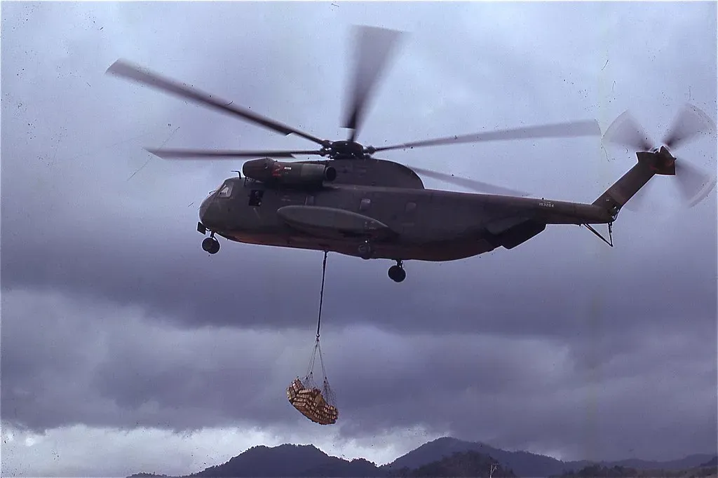 Apocalypse Now (1979) (Archives Branch, USMC History Division, Flickr, CC BY 2.0)