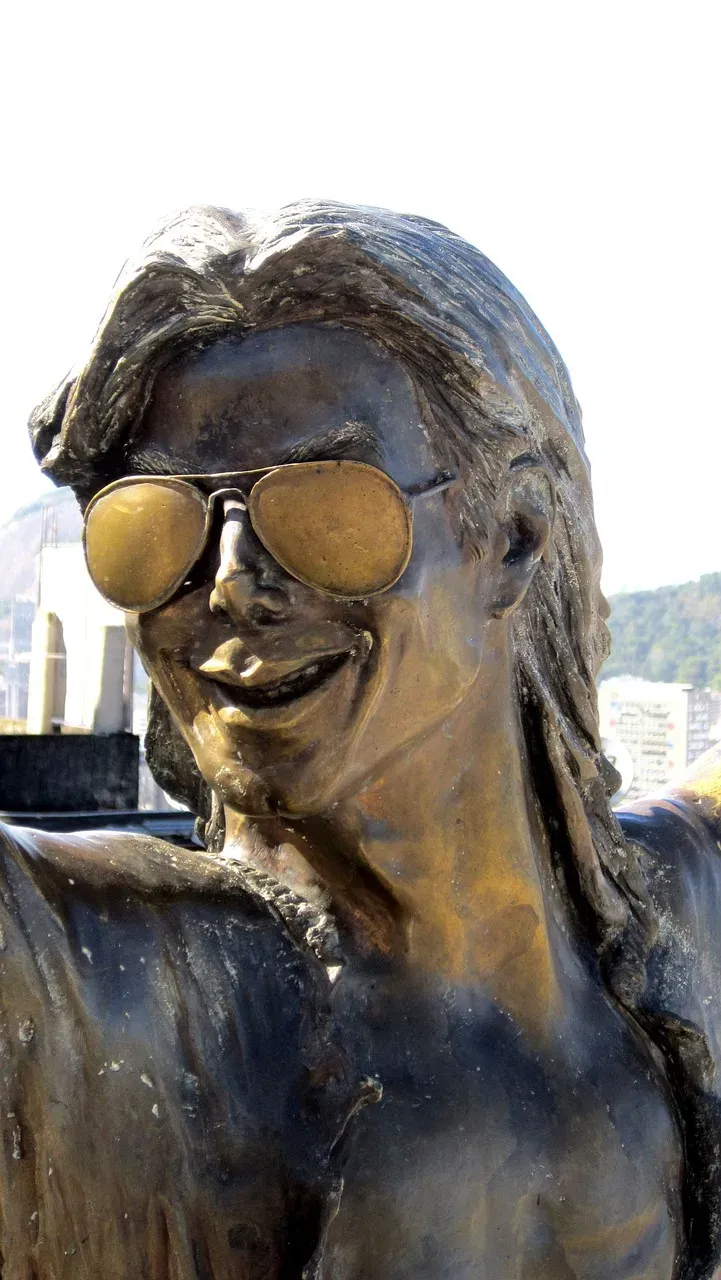 Billie Jean by Michael Jackson - Breaking MTV's Color Barrier (Image Credits: Pixabay)