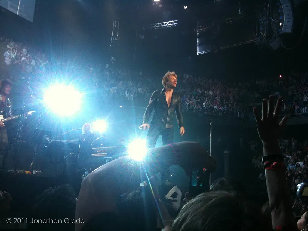 7. Bon Jovi - "Livin' on a Prayer" (1986): Make It, Not Naked (Jonathan Grado, Flickr, CC BY-SA 2.0)