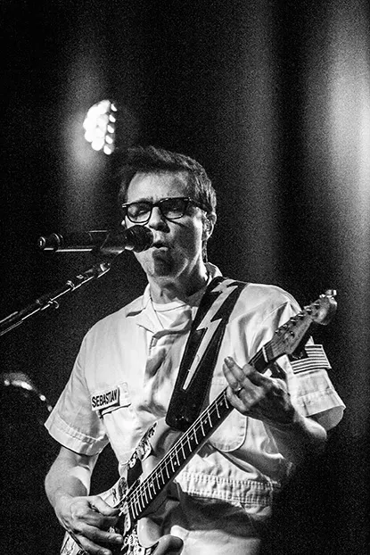 Rivers Cuomo returned to Harvard between Weezer albums (By weeklydig, CC BY 2.0)