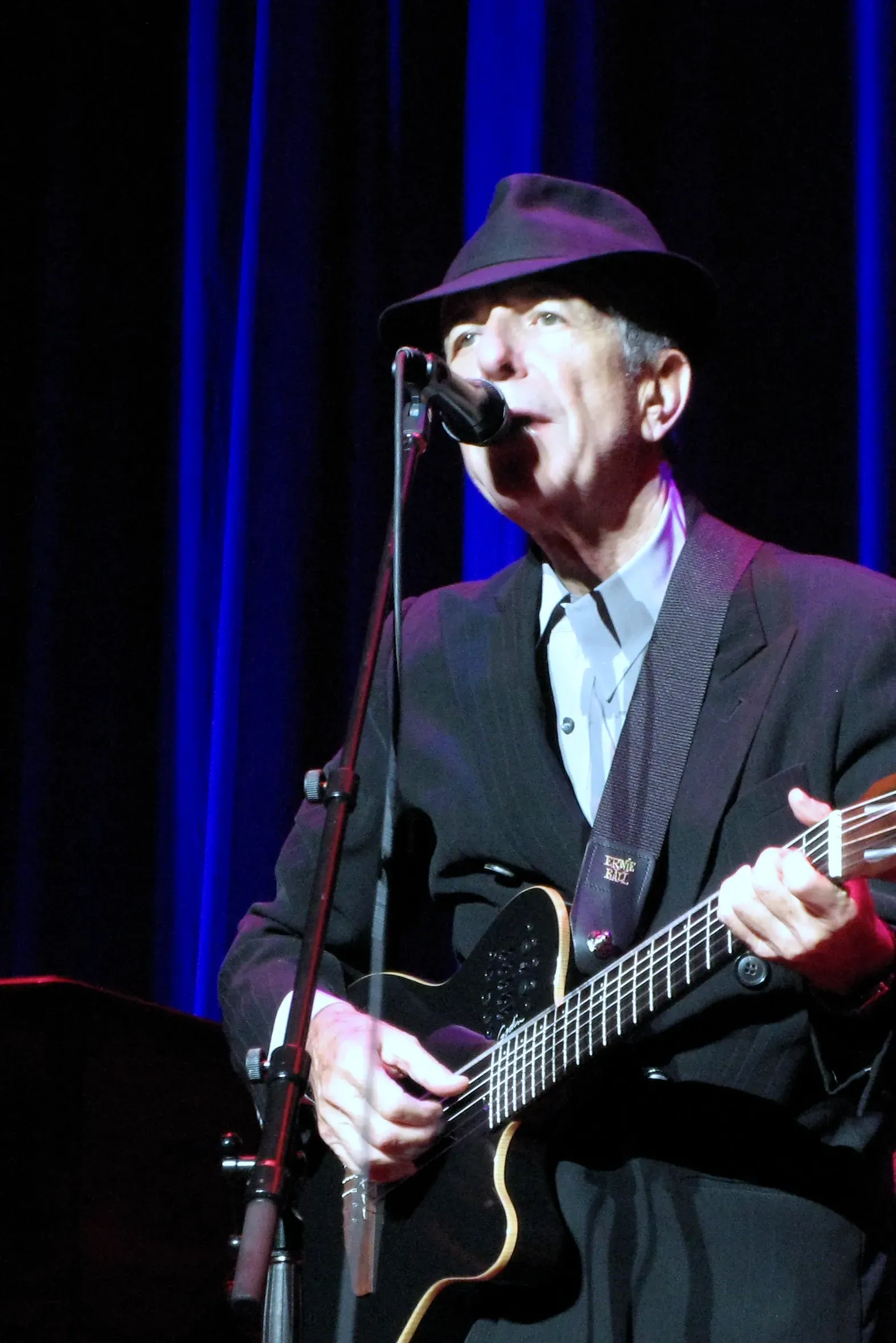 Leonard Cohen (By Rama, CC BY-SA 2.0 fr)