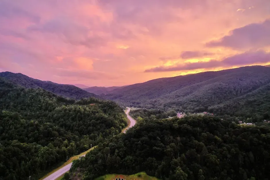 5. Harlan County, Kentucky - Appalachian Mountain Living, Surprisingly Renewed (Image Credits: Pexels)