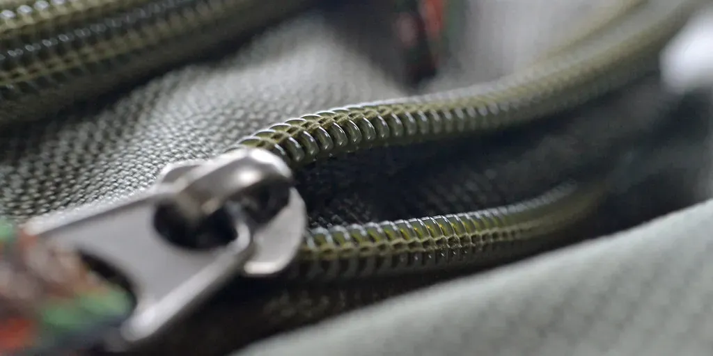 The Zipper: A Small Fastener With an Outsized Role (conall.., Flickr, CC BY 2.0)
