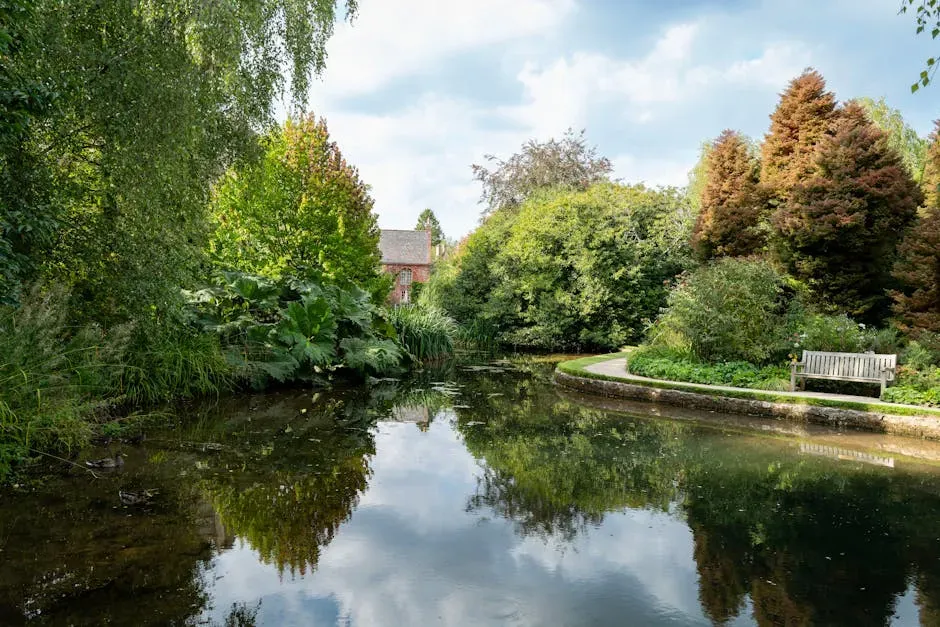 What's Inside Hauser & Wirth That Speaks to Aquarius Energy (Image Credits: Pexels)