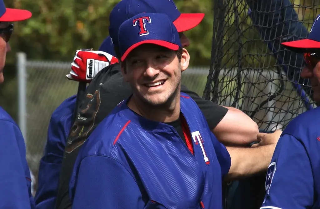 5. Tony Romo – The Play-Predictor Who Lost the Room (Image Credits: Flickr)