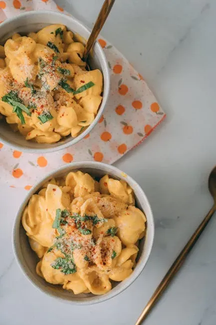 2. Anna Mae's Mac and Cheese: A Glastonbury Institution More Beloved Than Many Bands (Image Credits: Pexels)