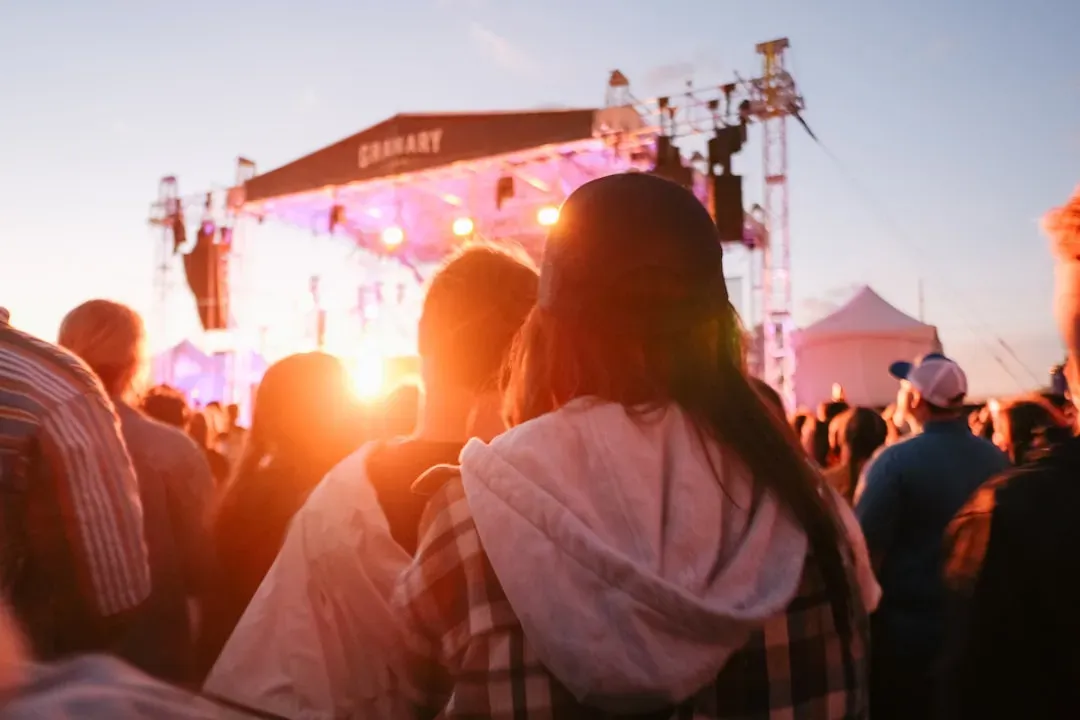 7. The Economic and Cultural Pull Grows Impossible to Ignore (Image Credits: Unsplash)