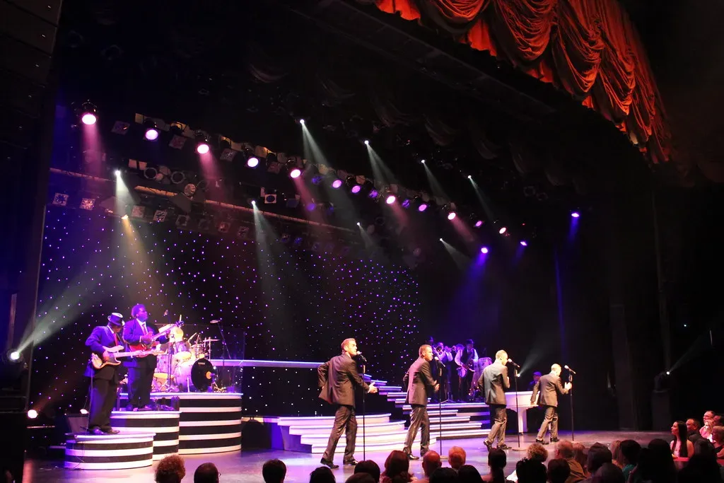 The Shifting Demographics of the Residency Audience (holidaypointau, Flickr, CC BY 2.0)