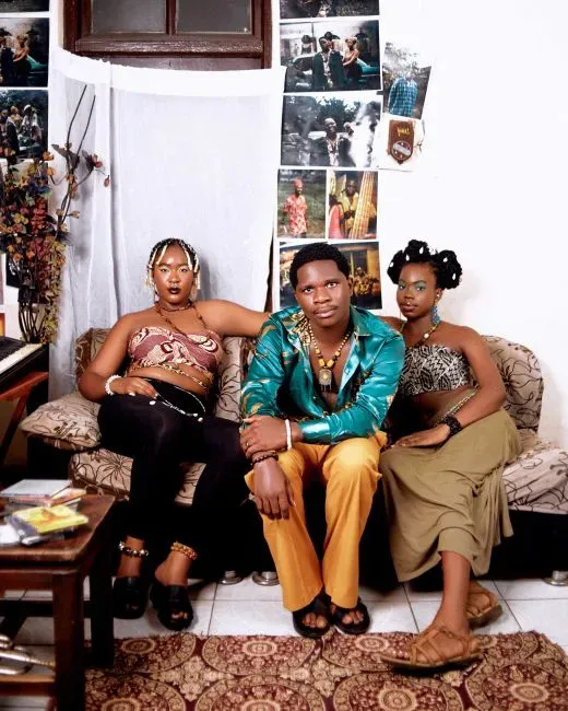 6. TLC and the Bankruptcy That Followed Their Biggest Hit (Image Credits: Pexels)