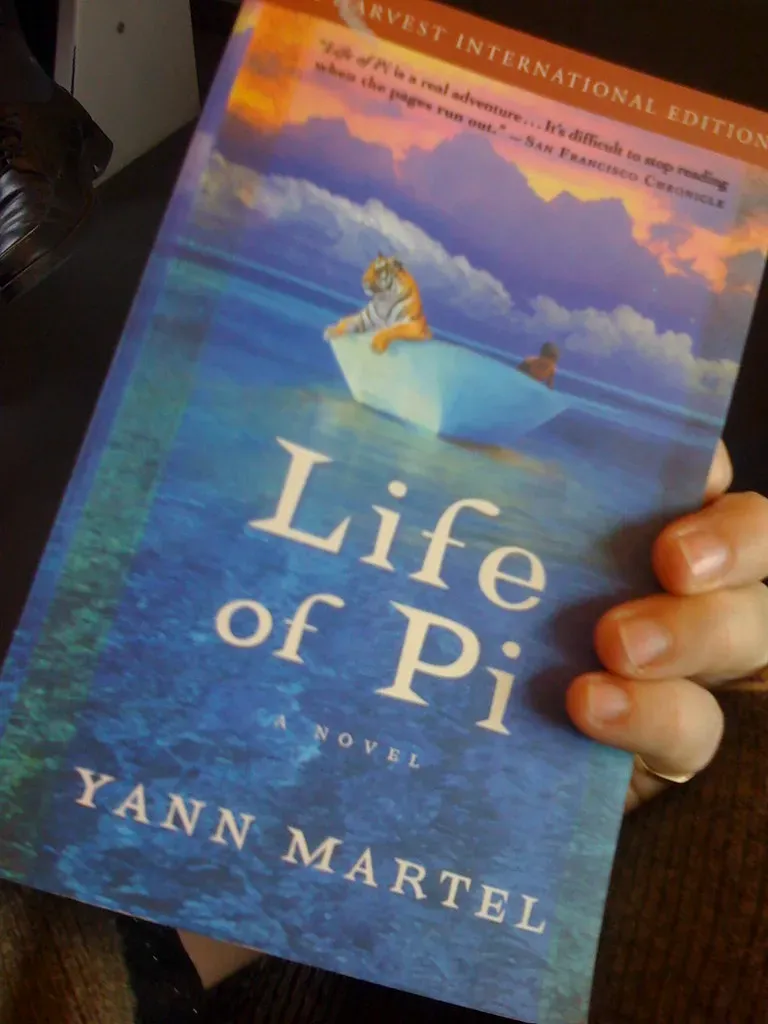 10. Life of Pi by Yann Martel (SoniaT 360., Flickr, CC BY 2.0)