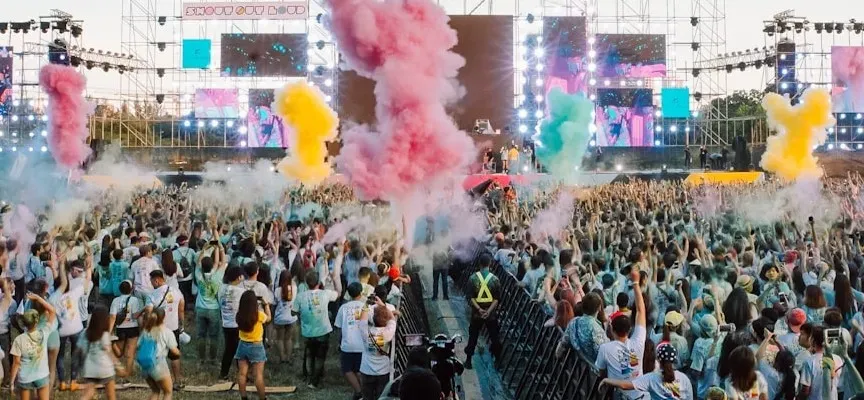 TomorrowWorld (2013–2015): America's EDM Dream That Drowned in the Mud (Image Credits: Unsplash)