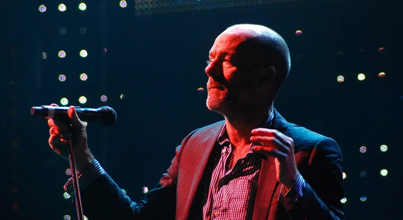 6. R.E.M., "Losing My Religion" (Image Credits: Wikimedia)