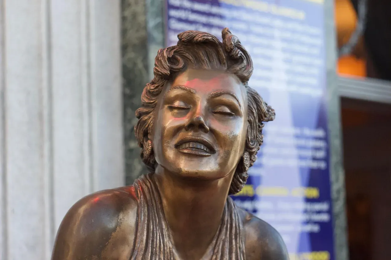 Breaking Free: Marilyn Monroe Productions and the Fight for Control (Image Credits: Pixabay)