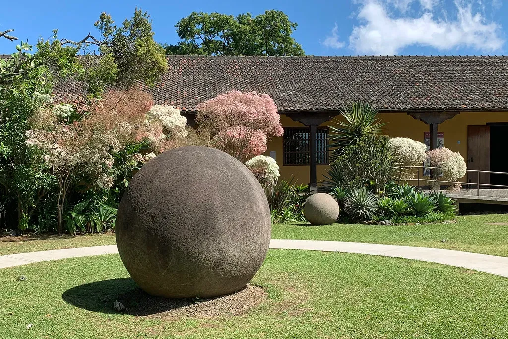 4. The Stone Spheres of Costa Rica: Perfect Geometry in the Jungle (mariordo59, Flickr, CC BY-SA 2.0)