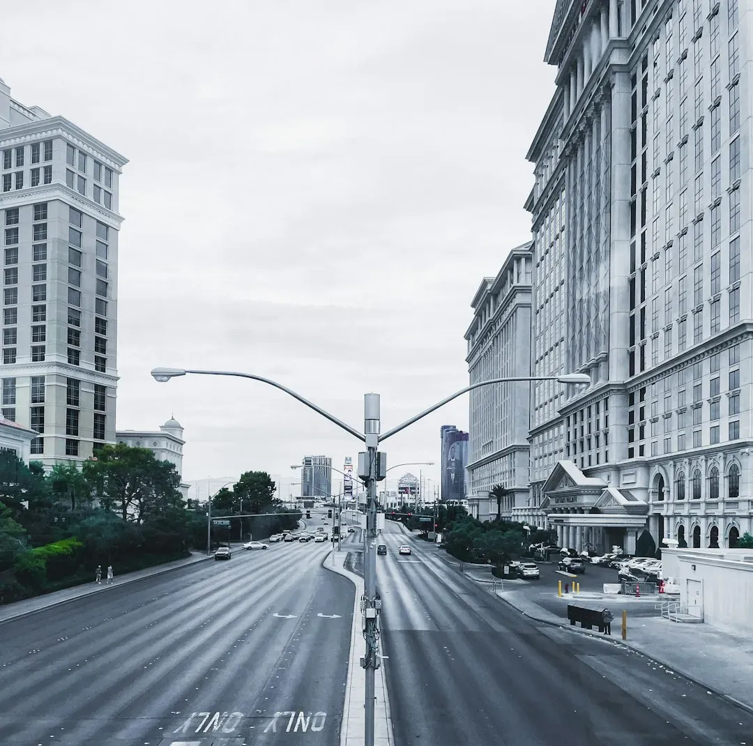 Las Vegas Has a Serious Traffic Problem - Here Are the Numbers (Image Credits: Unsplash)