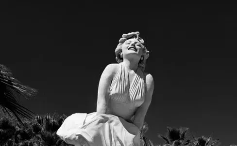 8. The Joe DiMaggio and Marilyn Monroe Baseball (Image Credits: Pexels)