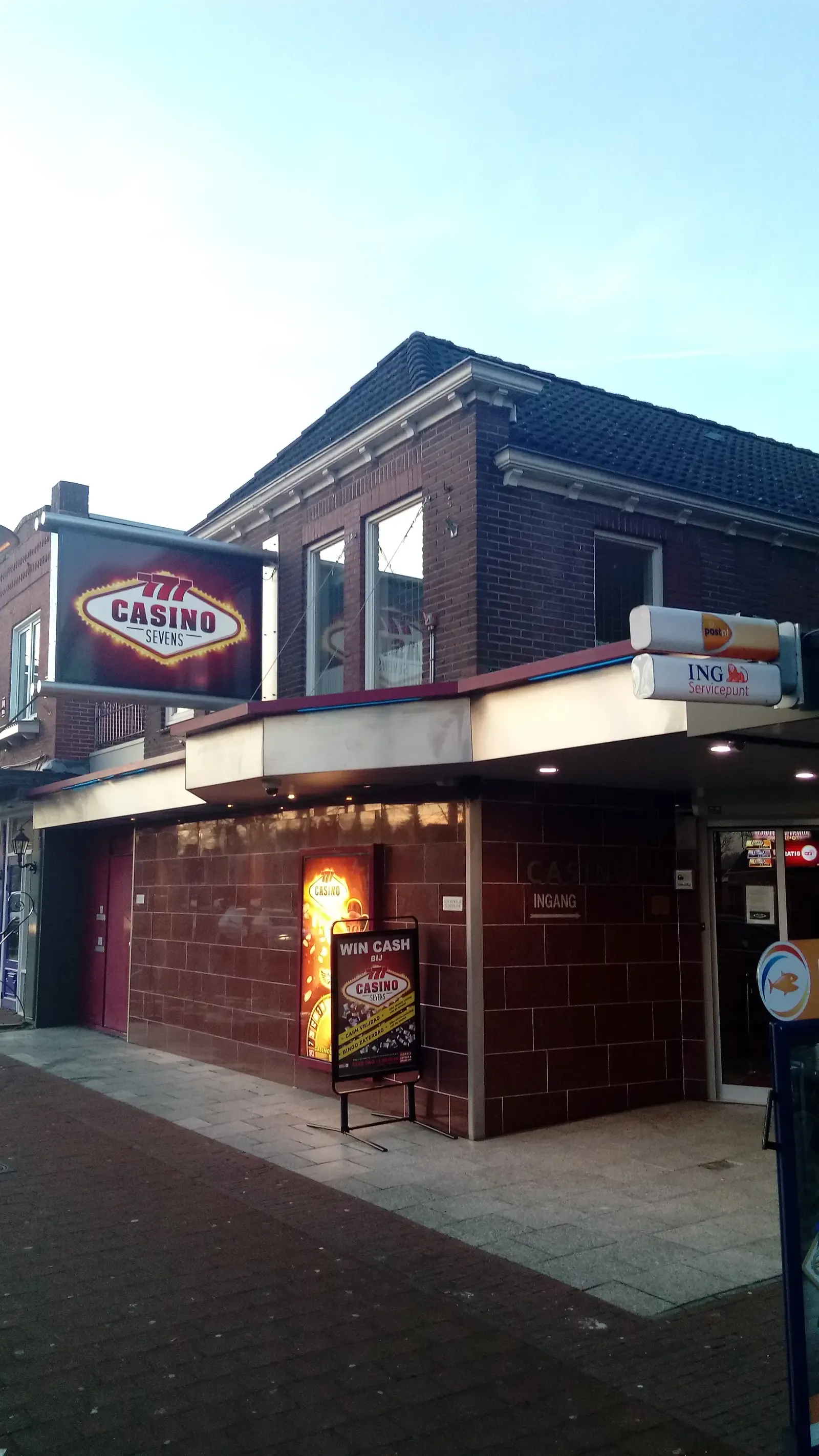 Inventing the Locals Casino: A Quiet Revolution (Image Credits: Wikimedia)