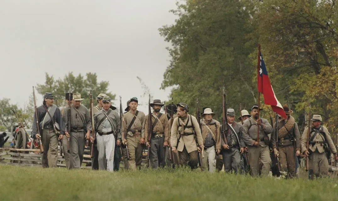 The Confederate Battle Flag: Remembrance or Rebellion? (Image Credits: Unsplash)