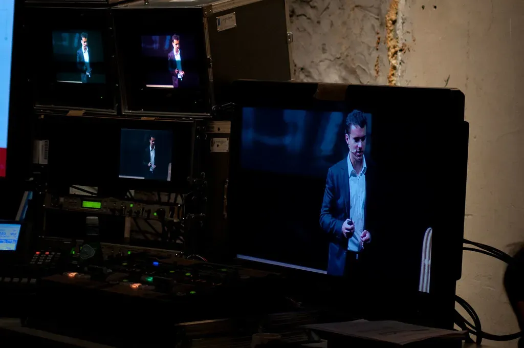 Nostalgia and the Emotional Engine Behind the Visits (Image Credits: Flickr)