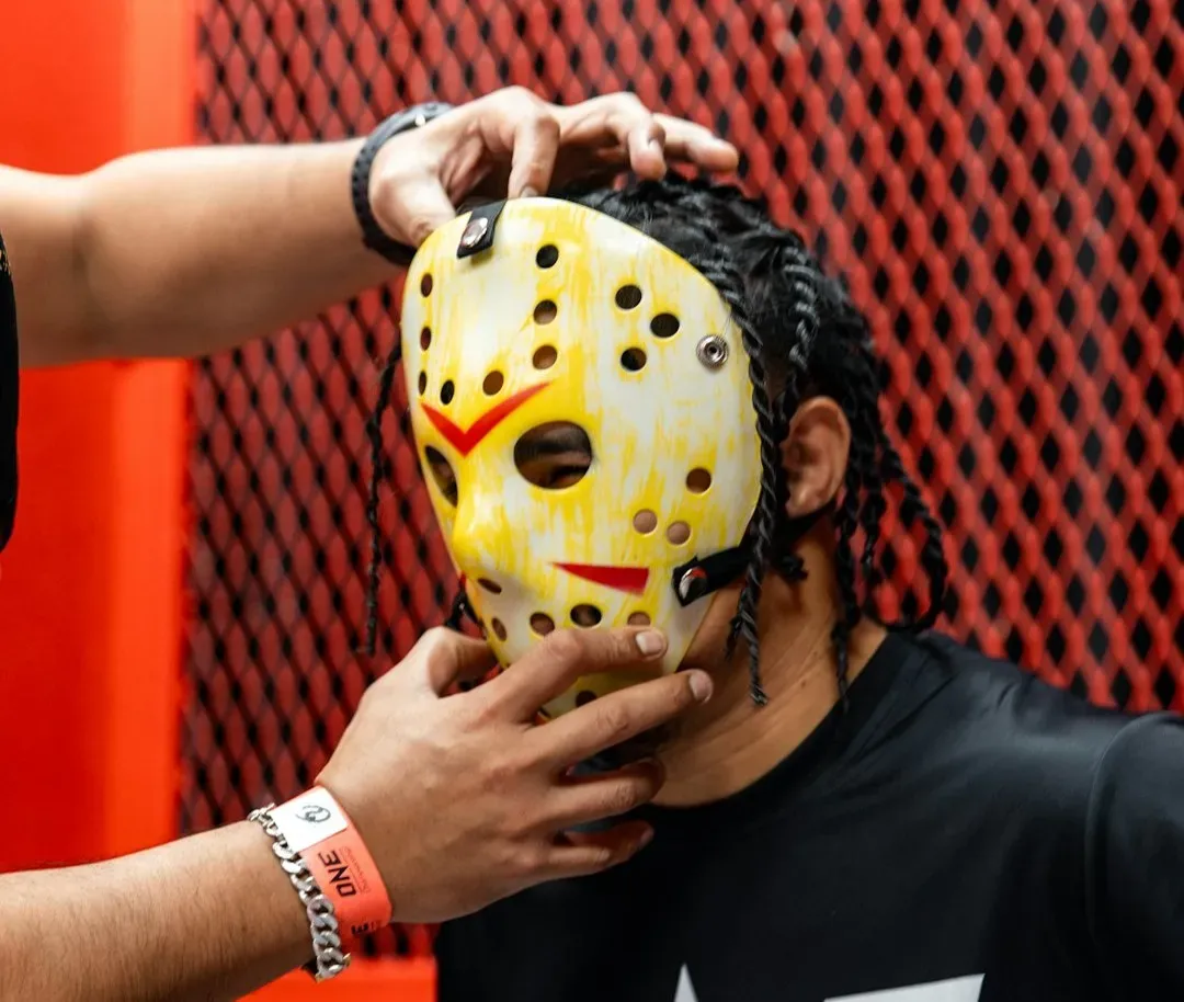 Jason Voorhees' hockey mask in Friday the 13th Part III (1982) (Image Credits: Unsplash)