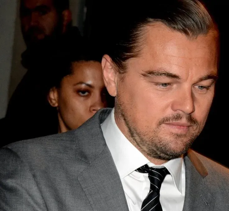 Leonardo DiCaprio in The Revenant: Surviving the Shoot (Image Credits: Wikimedia)