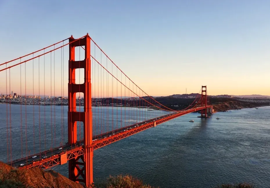 The Golden Gate Bridge Was Almost Painted Black and Yellow Stripes (Image Credits: Unsplash)