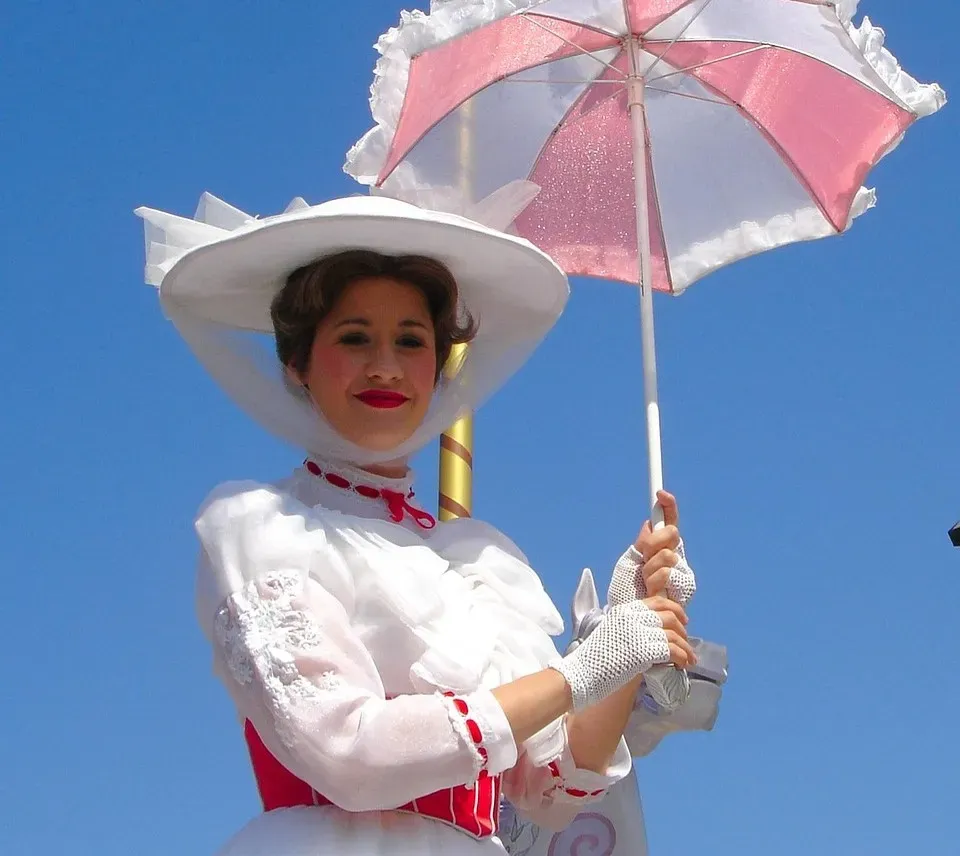 Mary Poppins (1964): The One That Dressed Profound Ideas in Spoonful-of-Sugar Packaging (Image Credits: Pixabay)