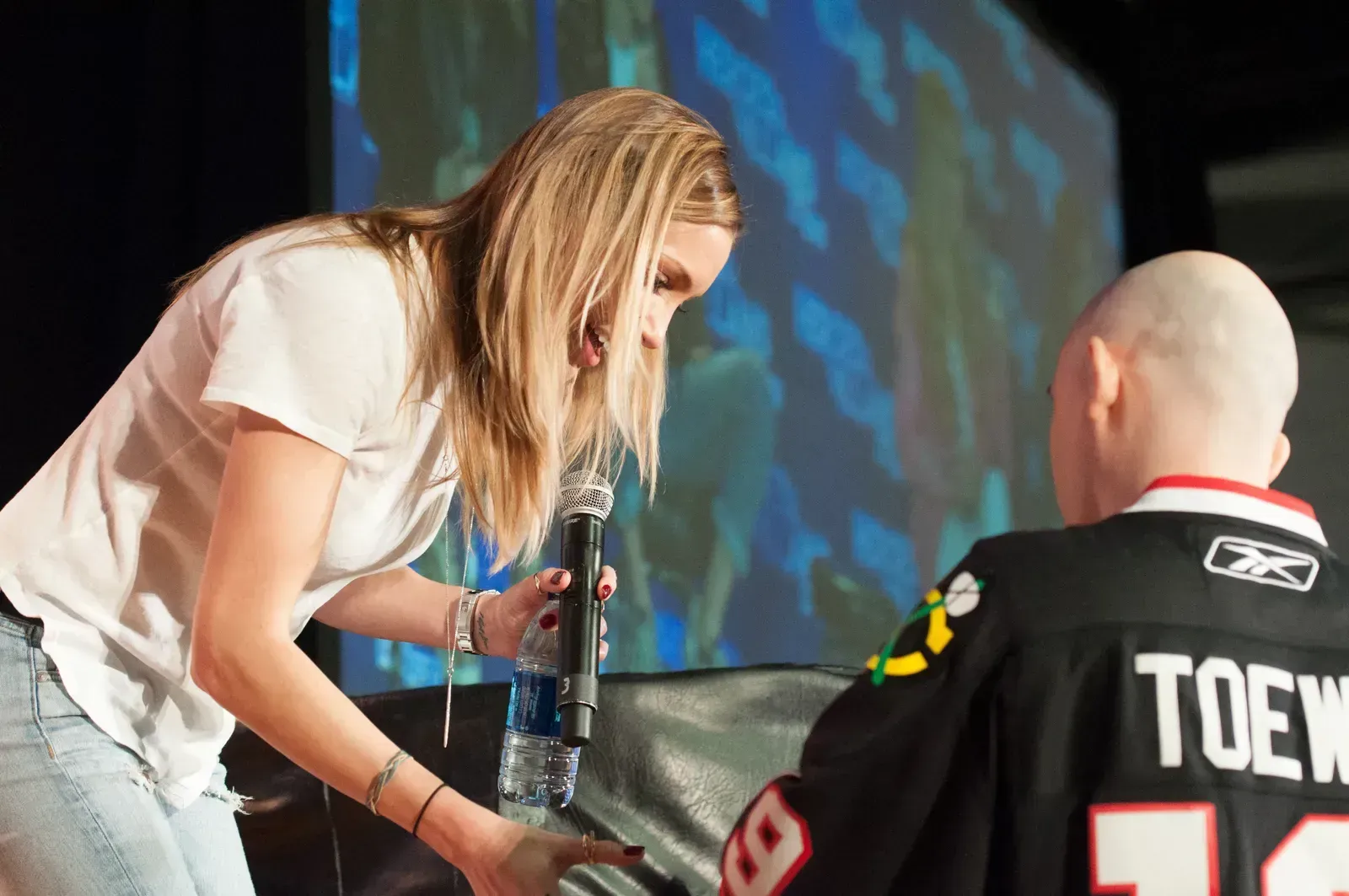 Eva Cassidy: The Voice That Found Its Audience Two Years After Silence (Image Credits: By Heroes & Villains, CC BY-SA 2.0, https://commons.wikimedia.org/w/index.php?curid=60631093)