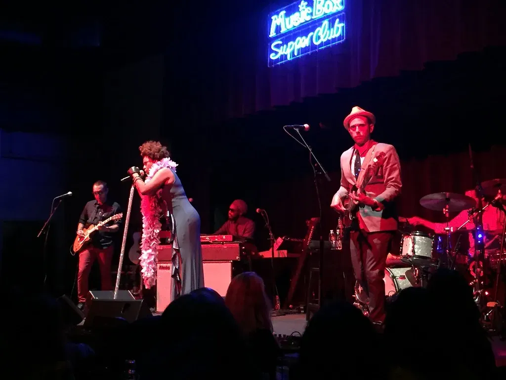 Artists Caught in the Middle (Image Credits: Flickr)