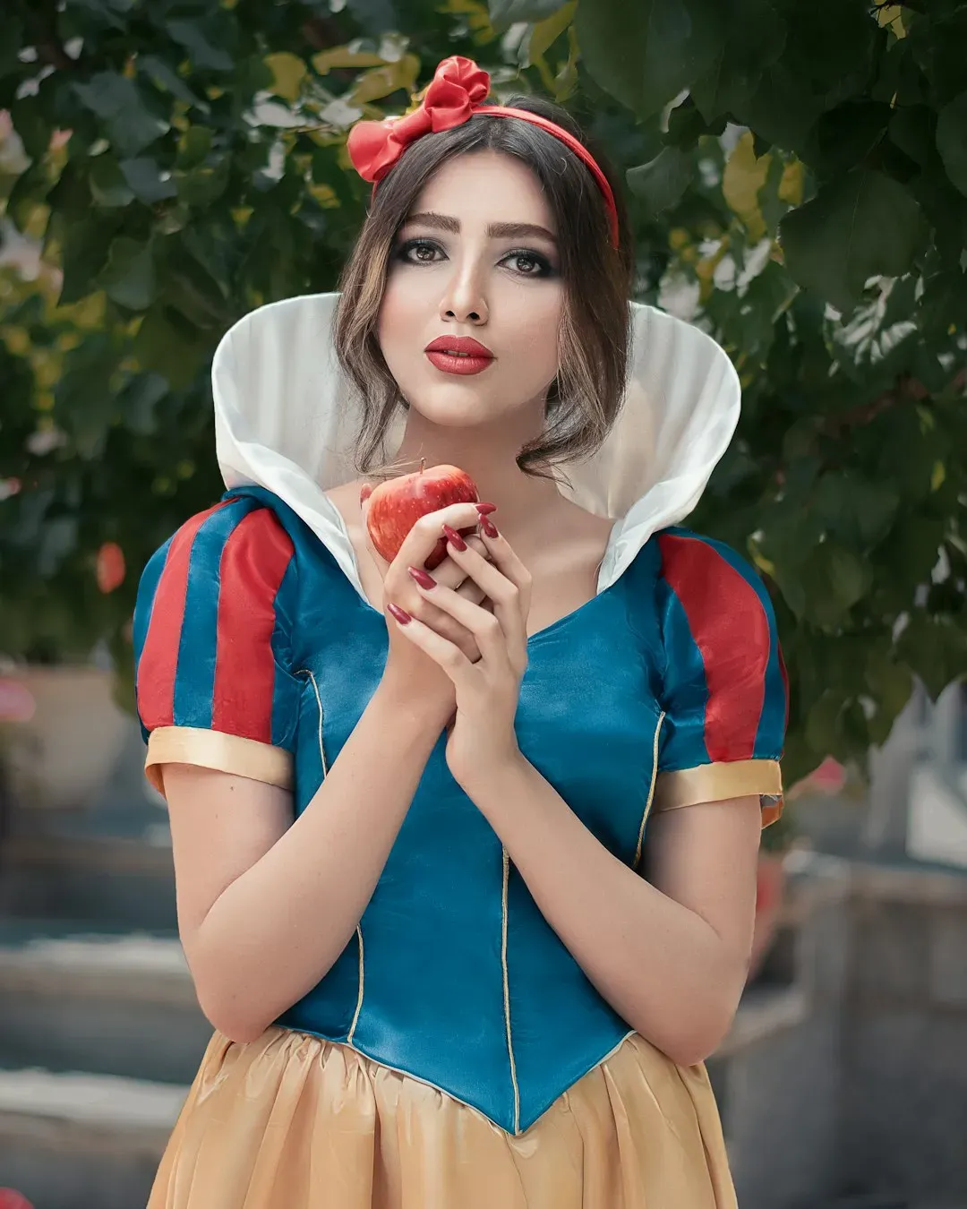 1. Snow White - Lungs, Livers, and Iron Shoes (Image Credits: Unsplash)