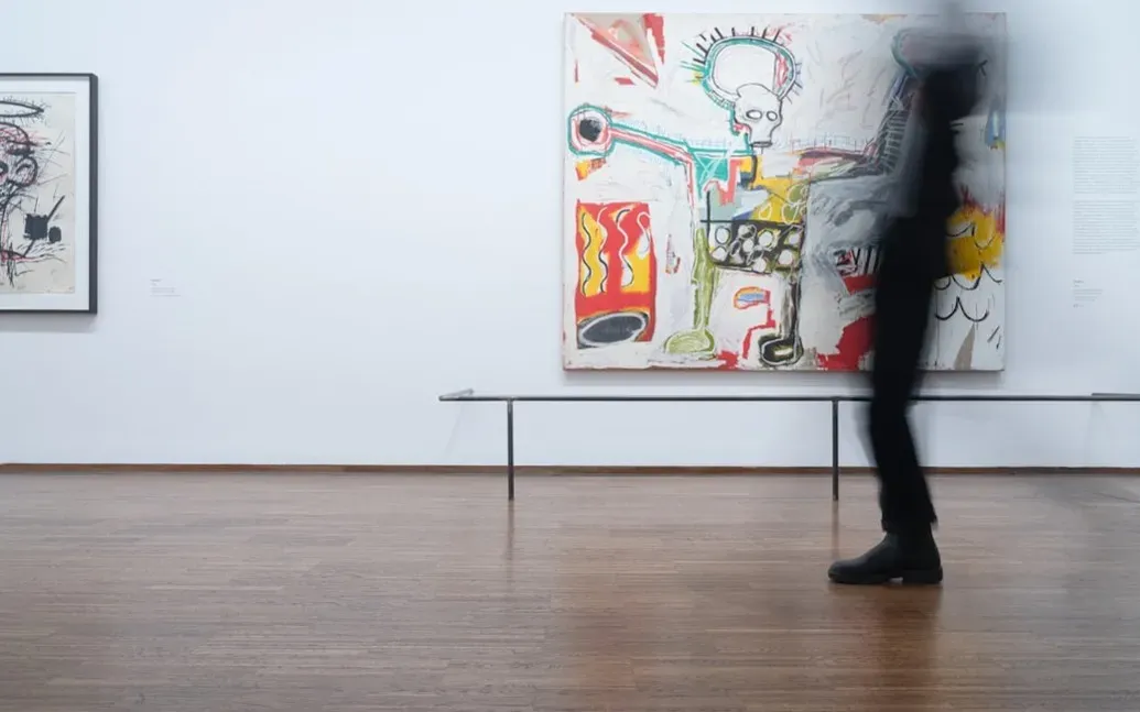 The Tension Between the Street and the Gallery (Image Credits: Unsplash)