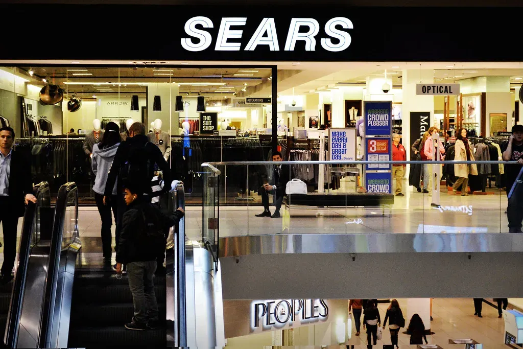 Sears (bargainmoose, Flickr, CC BY 2.0)