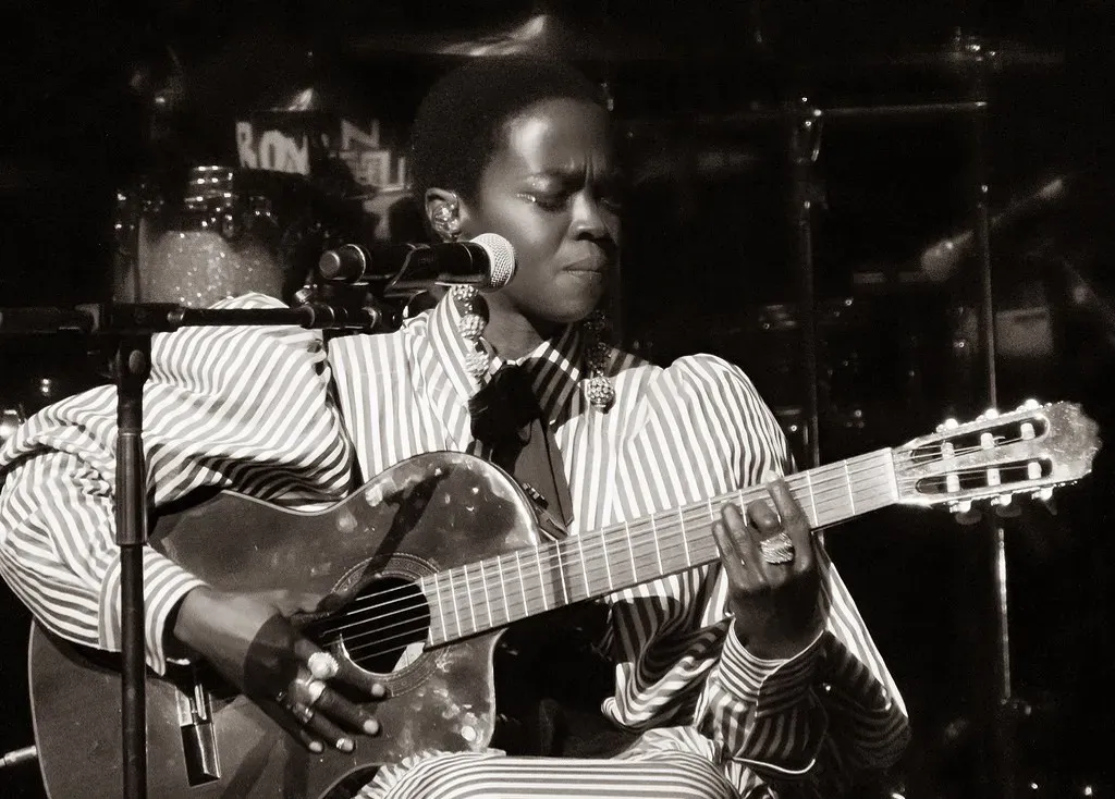 Lauryn Hill – MTV Unplugged No. 2.0 (2002) (Image Credits: Flickr)